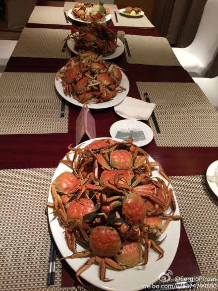 Delicious sea food to celebrate the victory. By the way, the gym was amazing this night, all the fan