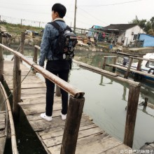 吃个正宗阳澄湖大闸蟹也是不容易、又是开车又是坐船