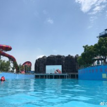 巴城の夏日[太阳][太阳][太阳]